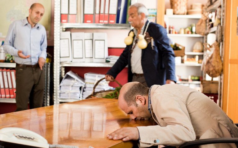Meridionali, il lavoro dei sogni? Posto fisso al Comune