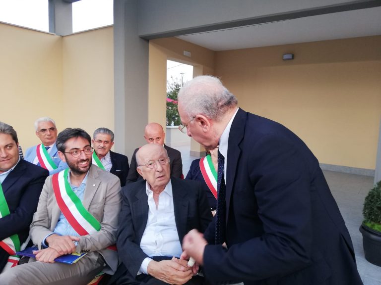 Ciriaco De Mita in ospedale da oggi pomeriggio per problemi cardiaci