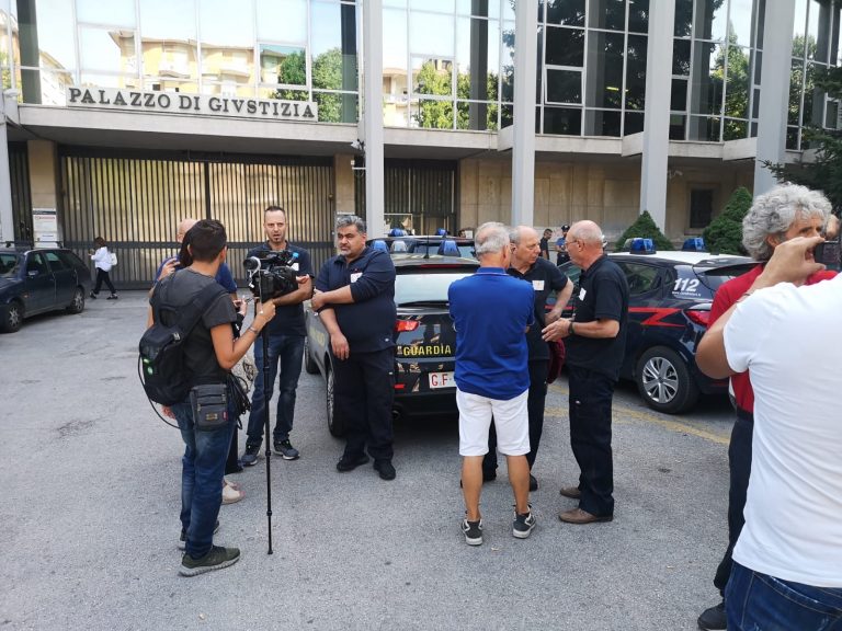 Sì al dissequestro dello stabilimento Ics