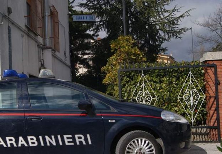 Minaccia di morte la moglie e oltraggia i Carabinieri: in carcere 40enne affidato ai servizi sociali