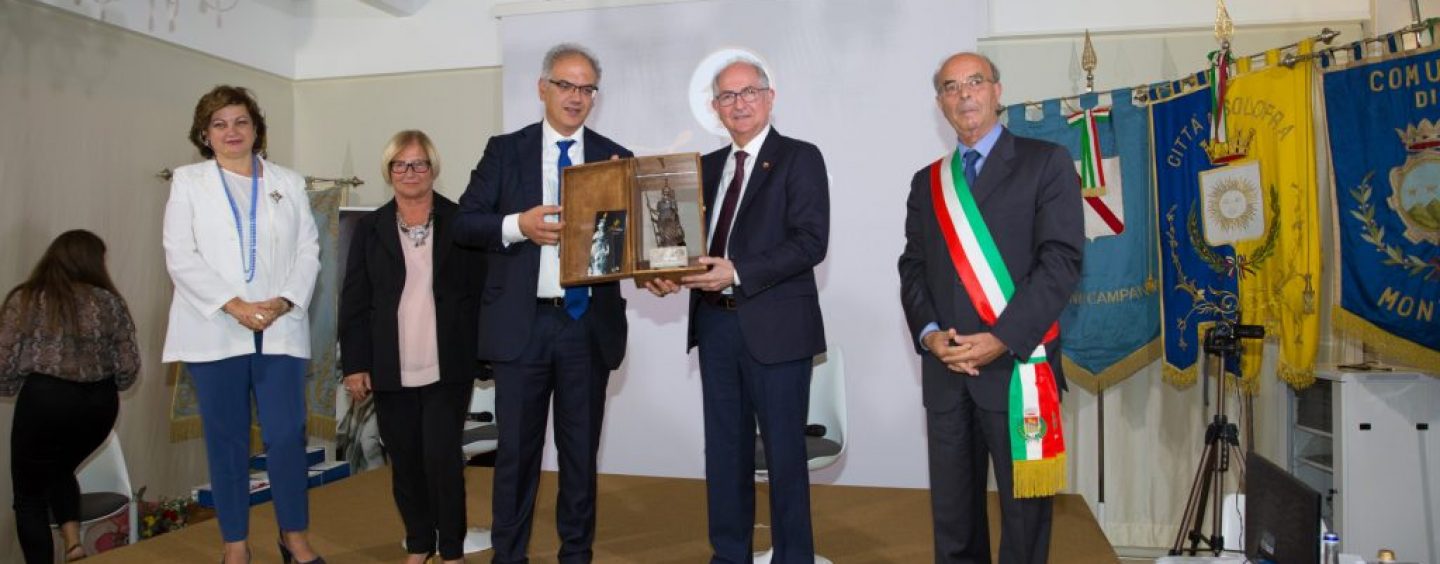 “L’Irpino dell’Anno”, venerdì la 14ma edizione: tra i premiati l’astrofisica De Lucia. Tributo alla memoria di Ida Colucci