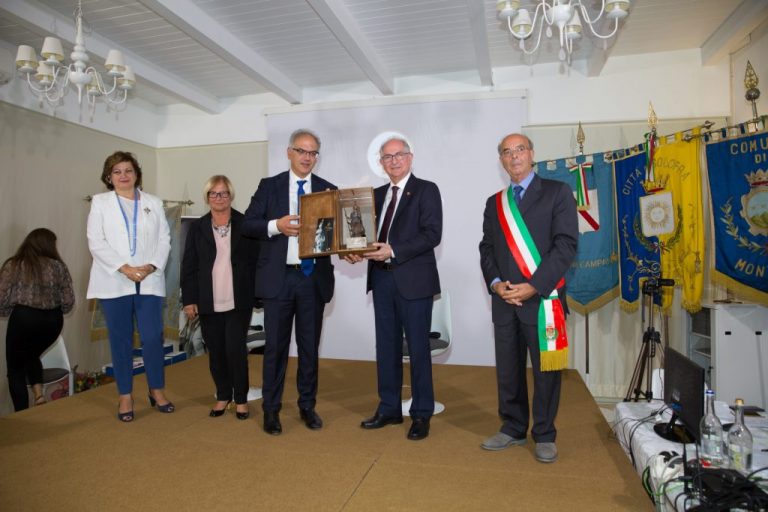 “L’Irpino dell’Anno”, venerdì la 14ma edizione: tra i premiati l’astrofisica De Lucia. Tributo alla memoria di Ida Colucci