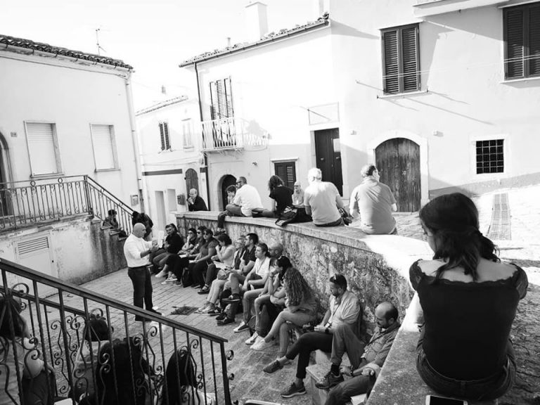 In Alta Irpinia studiosi a confronto sulla vivibilità dei luoghi e le aree interne. C’è anche l’assessore alla Cultura di Matera