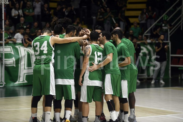 VIDEO / Scandone, è crisi: la Geko vince 73-69