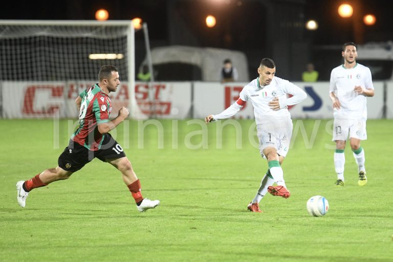 Ternana-Avellino, tutto in una notte: le probabili formazioni