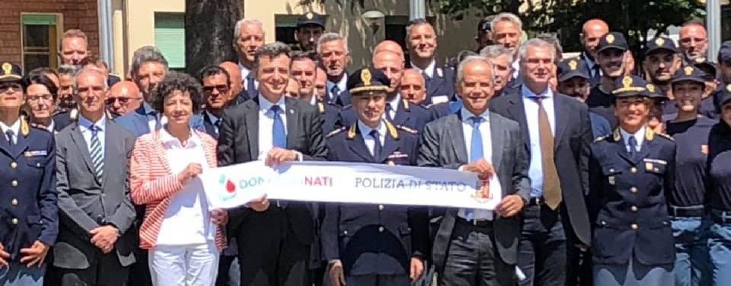 Polizia di Stato, l’associazione “Donatorinati” regala un ecografo per accessi venosi al “Moscati” di Avellino