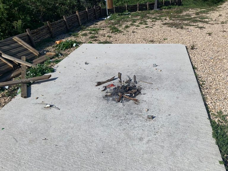 Grottaminarda, Parco Molinello nel mirino degli incivili: assessori e consiglieri lo vanno a ripulire