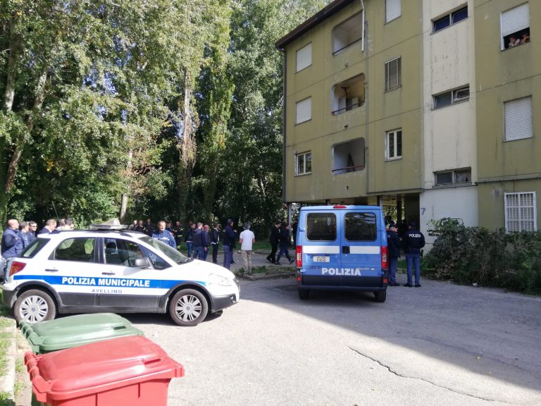 Occupazioni abusive in contrada Quattrograna, il Comune chiede un tavolo in Prefettura