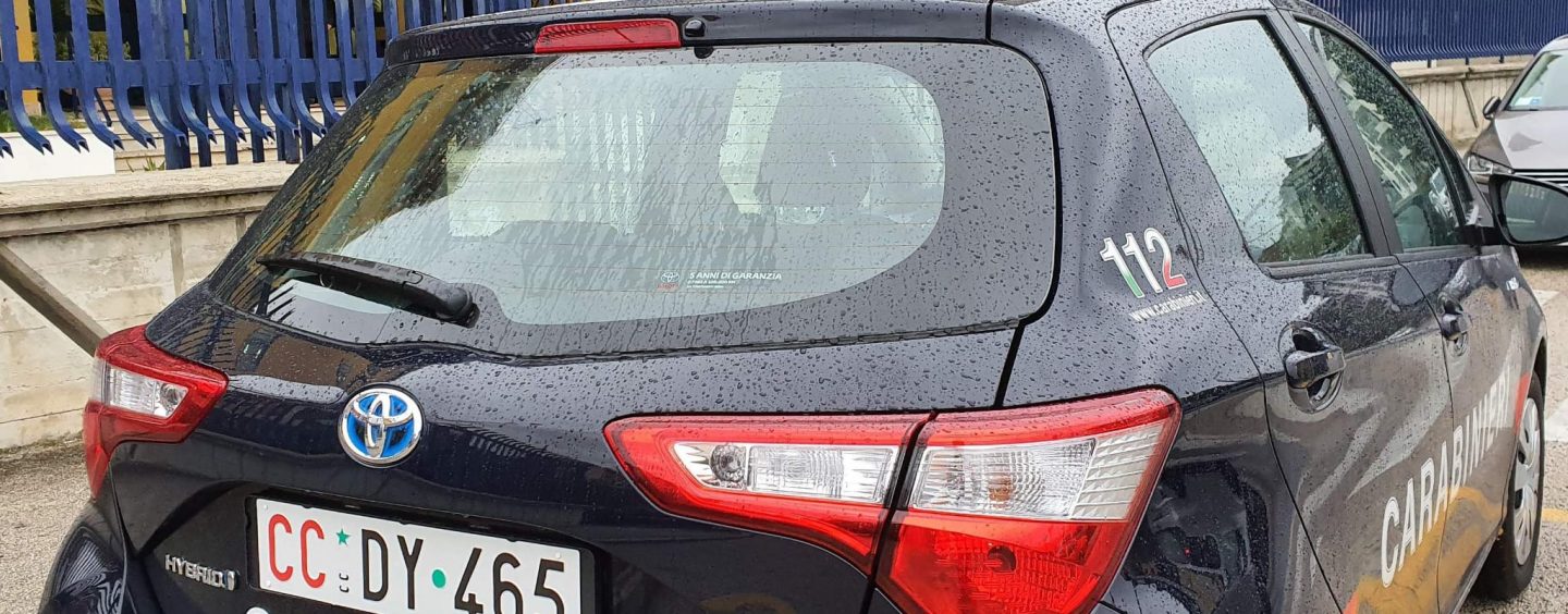 San Potito: avaria al motore, donna si ferma ma dimentica il freno a mano. Travolta, ricoverata in ospedale