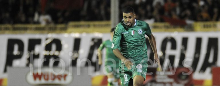 Verso Avellino-Cavese: Charpentier, maneggiare con cura