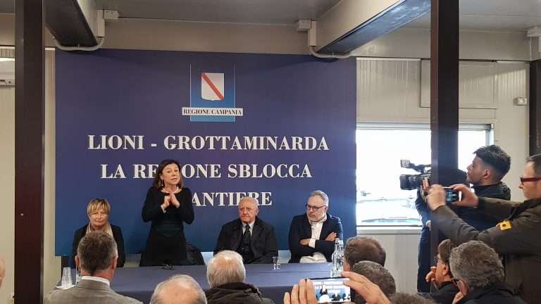 D’Amelio, De Luca e De Micheli visitano il cantiere della Lioni-Grottaminarda