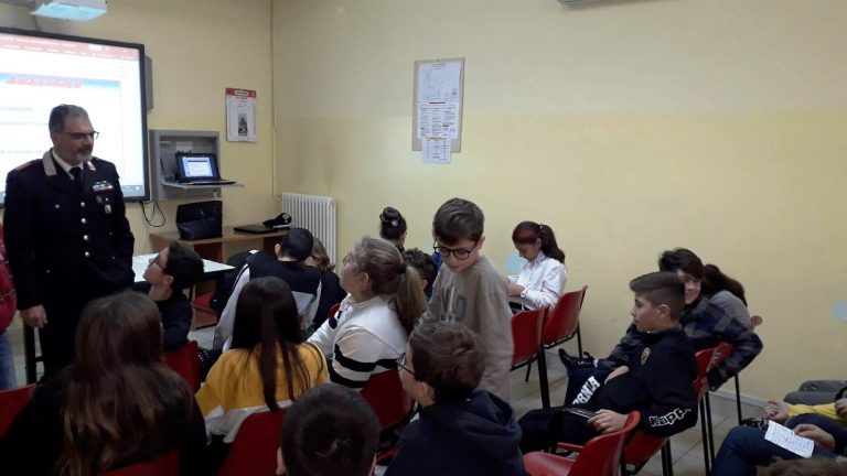 Telese Terme, i carabinieri incontrano gli studenti del “D’Azeglio”
