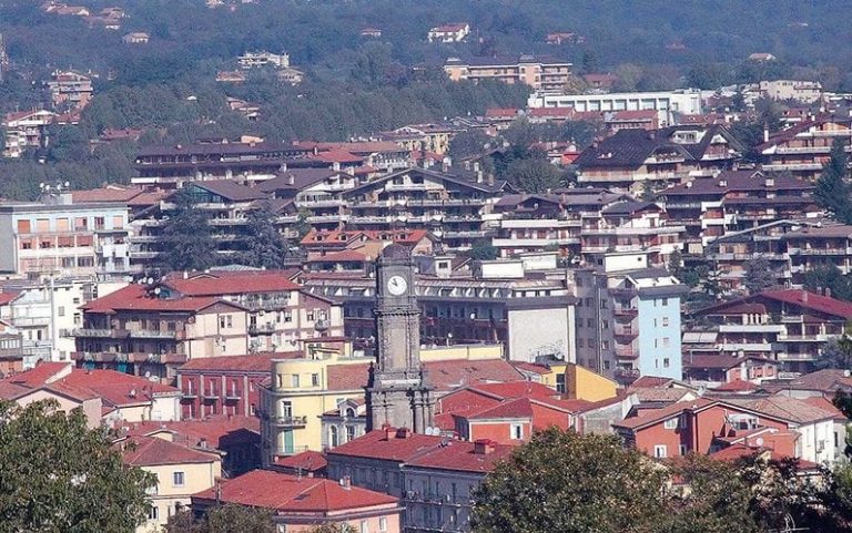 L’Italia dei debitori secondo “Il Sole”: Avellino tra le meno affidabili