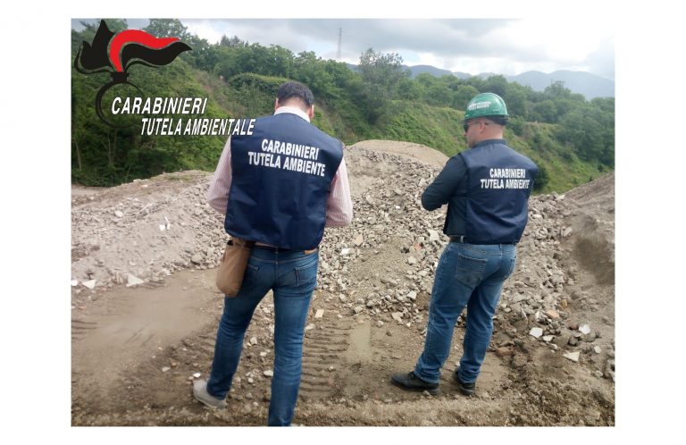 Benevento: rifiuti industriali smaltiti illecitamente, sequestro per 70mila euro