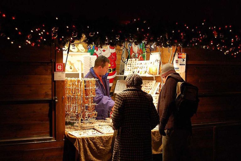 “The Magical World of Christmas” e Mercatino di Natale: appuntamento a Paduli