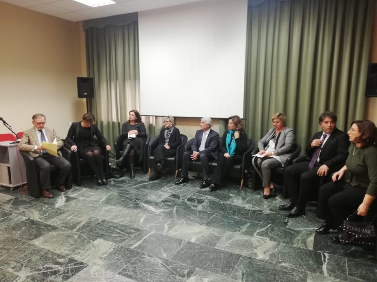 “Due donne al giorno, tutti i giorni, ci chiedono aiuto”. Violenza, i dati allarmanti del Procuratore Cantelmo