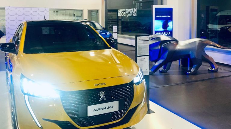 Nuova Peugeot 208 tutta da scoprire da Fratelli Cardillo