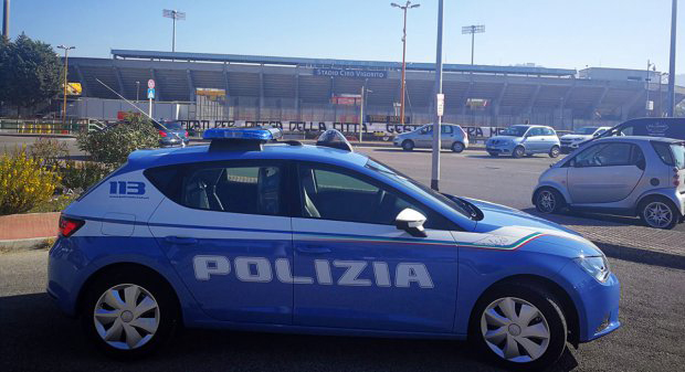 La Polizia di Avellino nei pressi dello Stadio