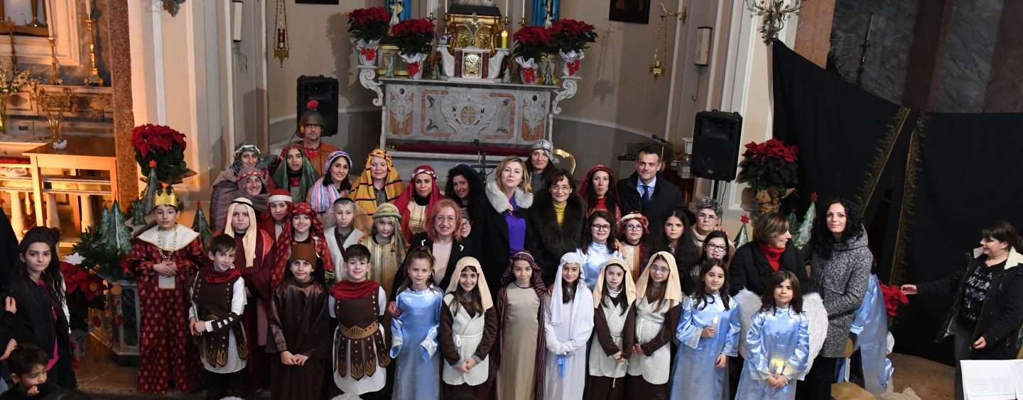 Gli alunni dell’istituto comprensivo di Montemiletto protagonisti del presepe vivente