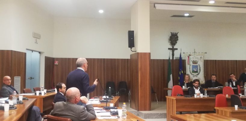 Interrogazioni, Giordano tuona: “Perchè il Comune ci nega l’elenco delle società sportive morose nell’utilizzo delle strutture?”