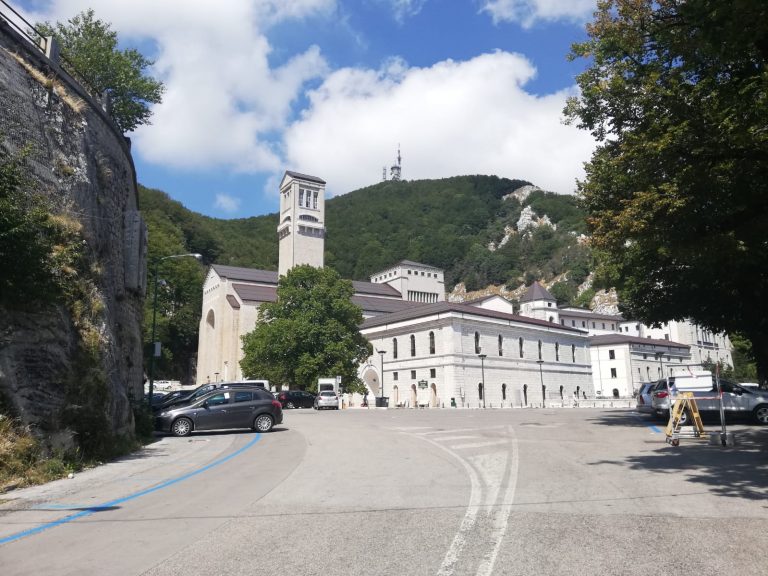 “Stai comm’ o’ beato Giulio”: il 10 agosto a guardare le stelle cadenti a Montevergine con il Parco del Partenio