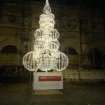 albero natale piazza duomo avellino