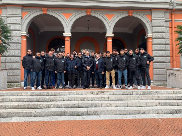 Avellino, la tradizione si rinnova: lupi al Santuario di Montevergine