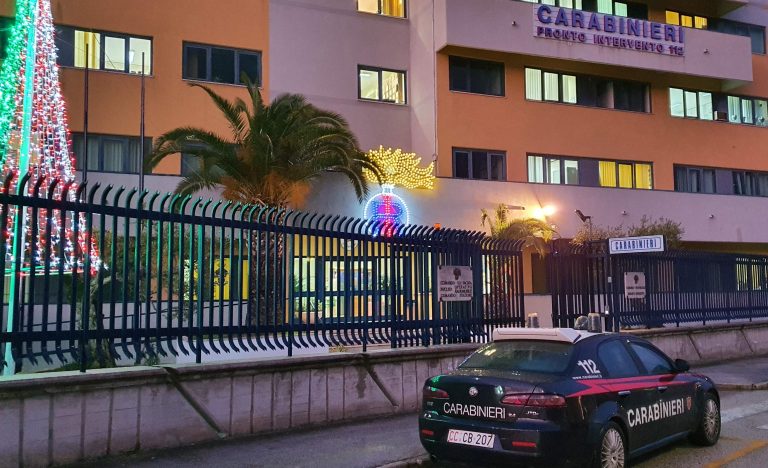 Spaccio di droga, denunciati un minorenne di Monteforte e un diciottenne di Avellino