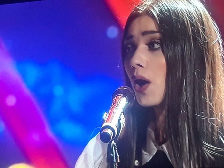 Enrica Musto trionfa a ” Tu si que Vales ” e rende onore all’Irpinia