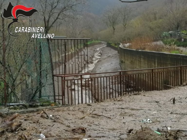 Allagamenti e smottamenti, problemi in diversi comuni irpini