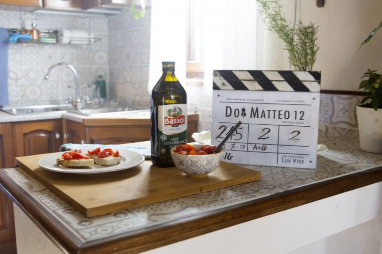 L’olio Basso sulla tavola di Don Matteo: eccellenze irpine in mondovisione