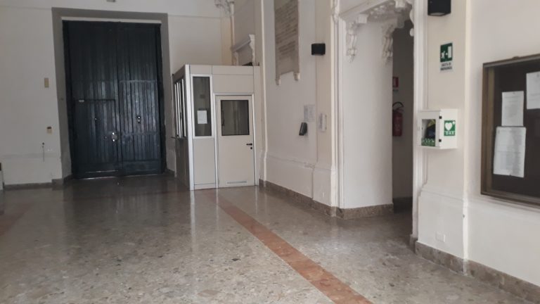 Monteforte Irpino, installato il defibrillatore all’interno del Palazzo Comunale