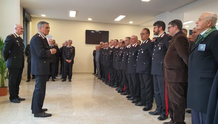 FOTO/ Il Generale di Corpo d’Armata Tomasone al Comando di Avellino per i saluti di commiato