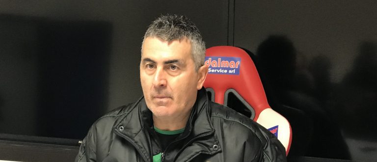 Teramo-Avellino, Padovano: “Sbagliato qualcosa, attendiamo il mercato”