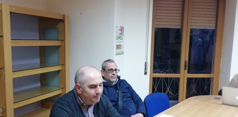 “Sindaco dal doppio volto, solidarizza con la Novolegno e manda a casa i commercianti”: lo sfogo degli ambulanti