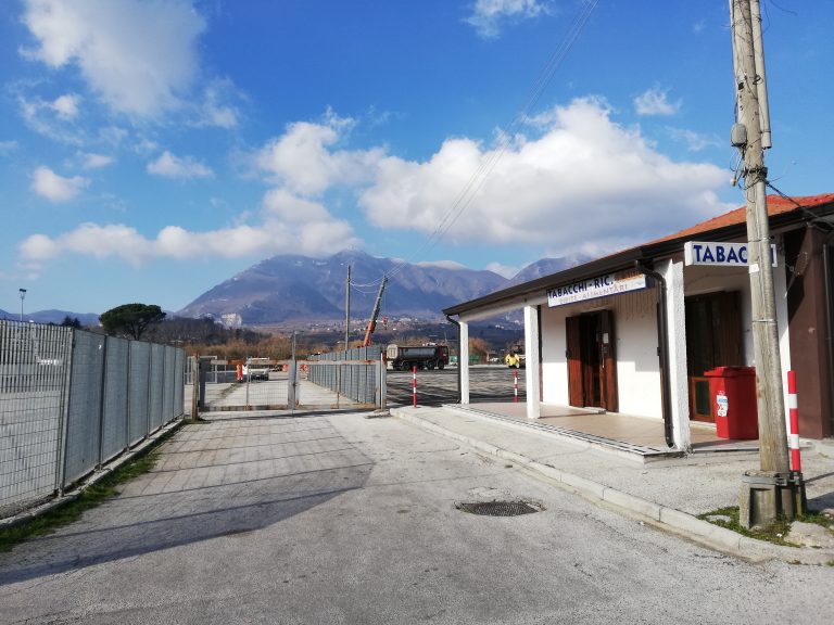 VIDEO / Mercato e lavori insieme, si va verso il “pasticcio” Campo Genova