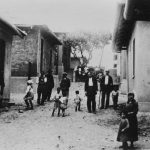 Vita tra le Terremoto 1980 irpinia aquilonia casette antisismiche_1