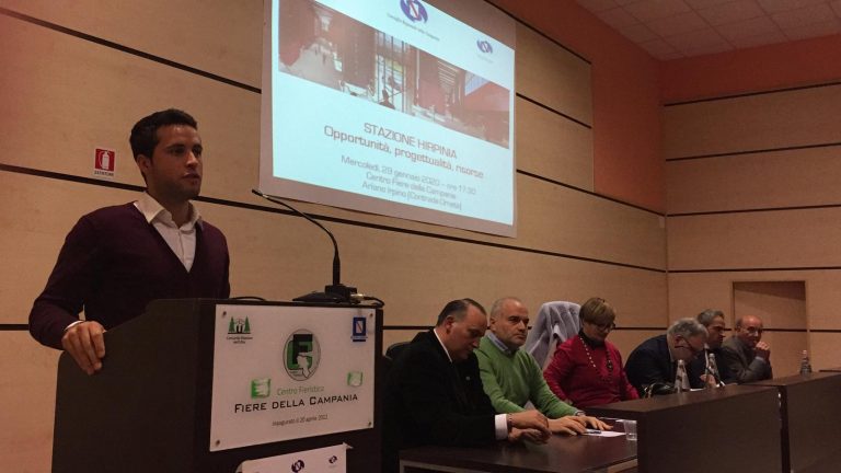 VIDEO E FOTO / “La stazione Hirpinia non sarà un deserto come Afragola”. Regione e Comuni anticipano il 2026
