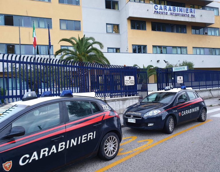 Avellino: furto e danneggiamenti al Liceo Scientifico “Mancini”