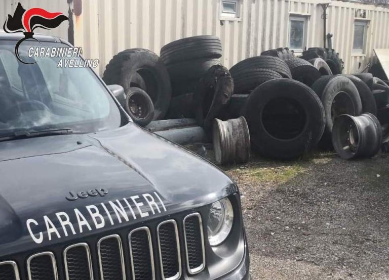 Trasforma il proprio fondo agricolo in discarica abusiva: nei guai 60enne