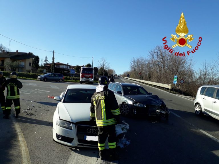 Incidente stradale a Pietradefusi: due feriti in ospedale