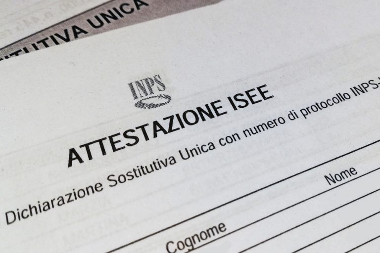 Isee precompilato inps, come funziona e come richiederlo