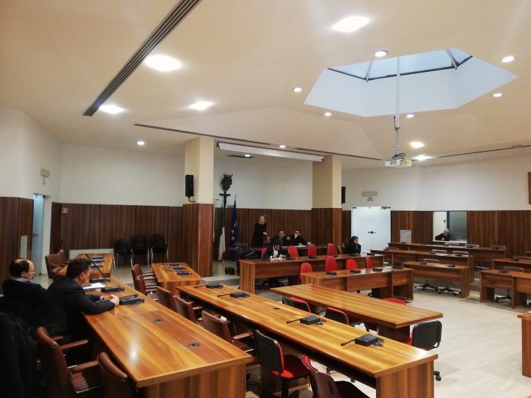 Primo question time flop, Nargi e Maggio “bacchettano” gli assessori assenti: “Non accada mai più”