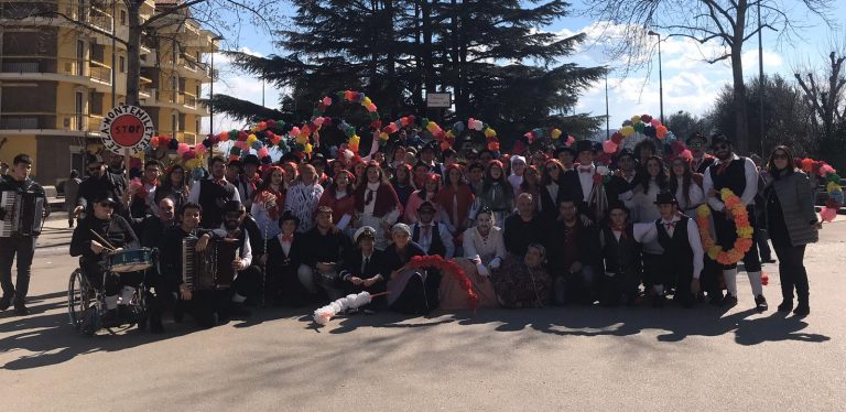 Carri allegorici, balli e la tradizionale quadriglia per il Carnevale di Montemiletto