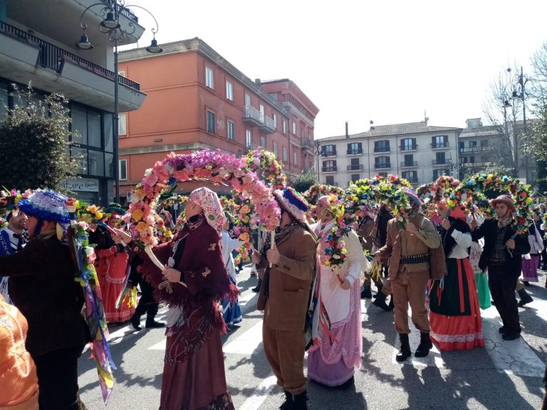 Video / Carnevale 2020, ad Avellino grande partecipazione per la tradizionale sfilata