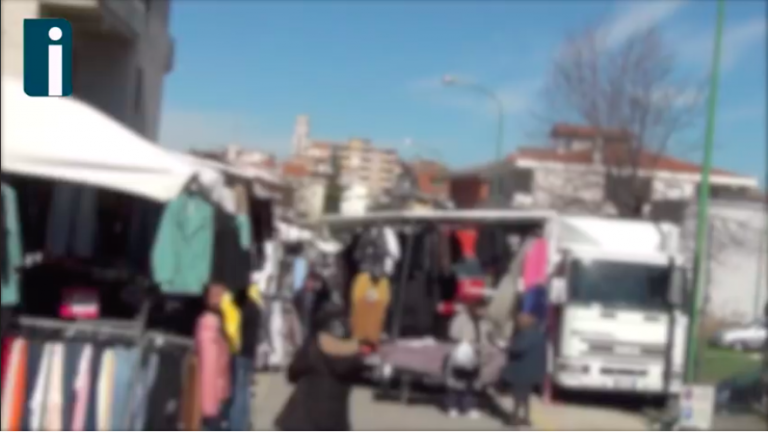 VIDEO/ Mercati all’aperto in Irpinia: distanze minime non rispettate, rischio contagio Coronavirus