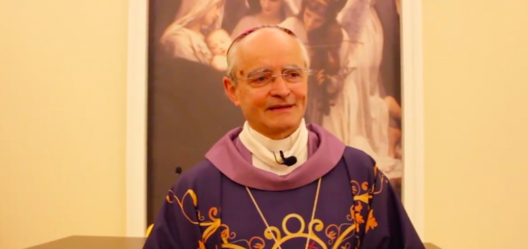 VIDEO/ Il messaggio del vescovo Aiello alla comunità in vista della Pasqua