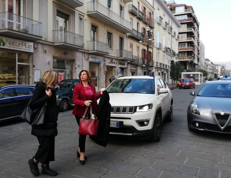Ariano Irpino, presto il tampone alla figlia del ginecologo. Morgante: “Lo abbiamo previsto”