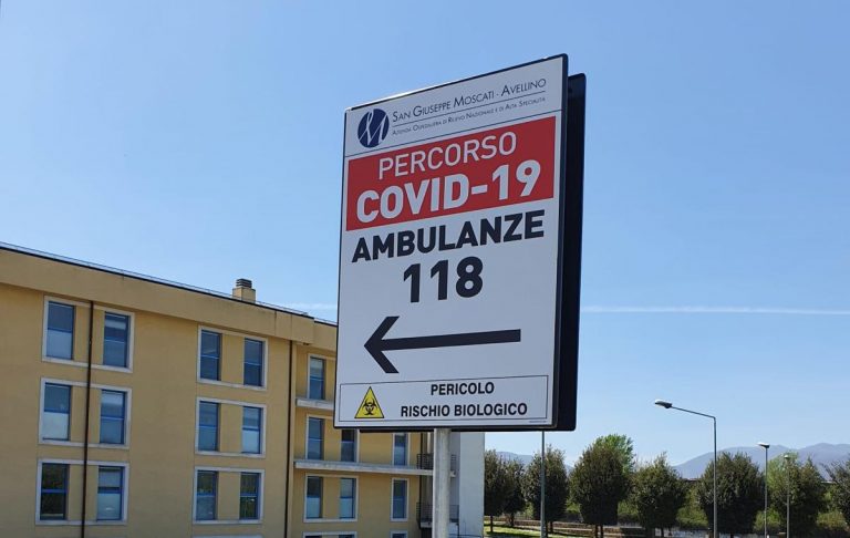 Tutti negativi gli 8 tamponi effettuati sugli operatori sanitari del Moscati: lo conferma Todisco