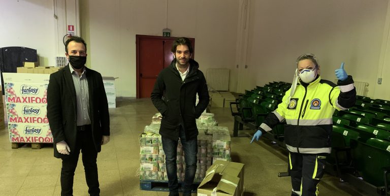 1.000 gel igienizzanti donati al Comune di Avellino da Natural Drops